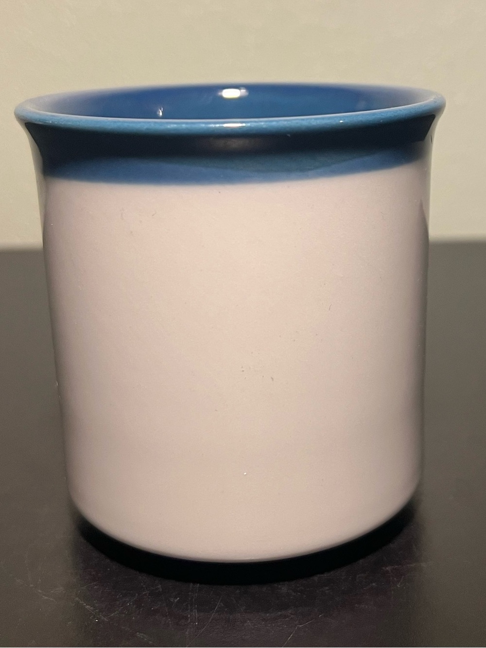 Vintage OTAGIRI Embossed Blue Orca Whale in Textured Ocean Waves Stoneware Mug - Picture 6 of 9